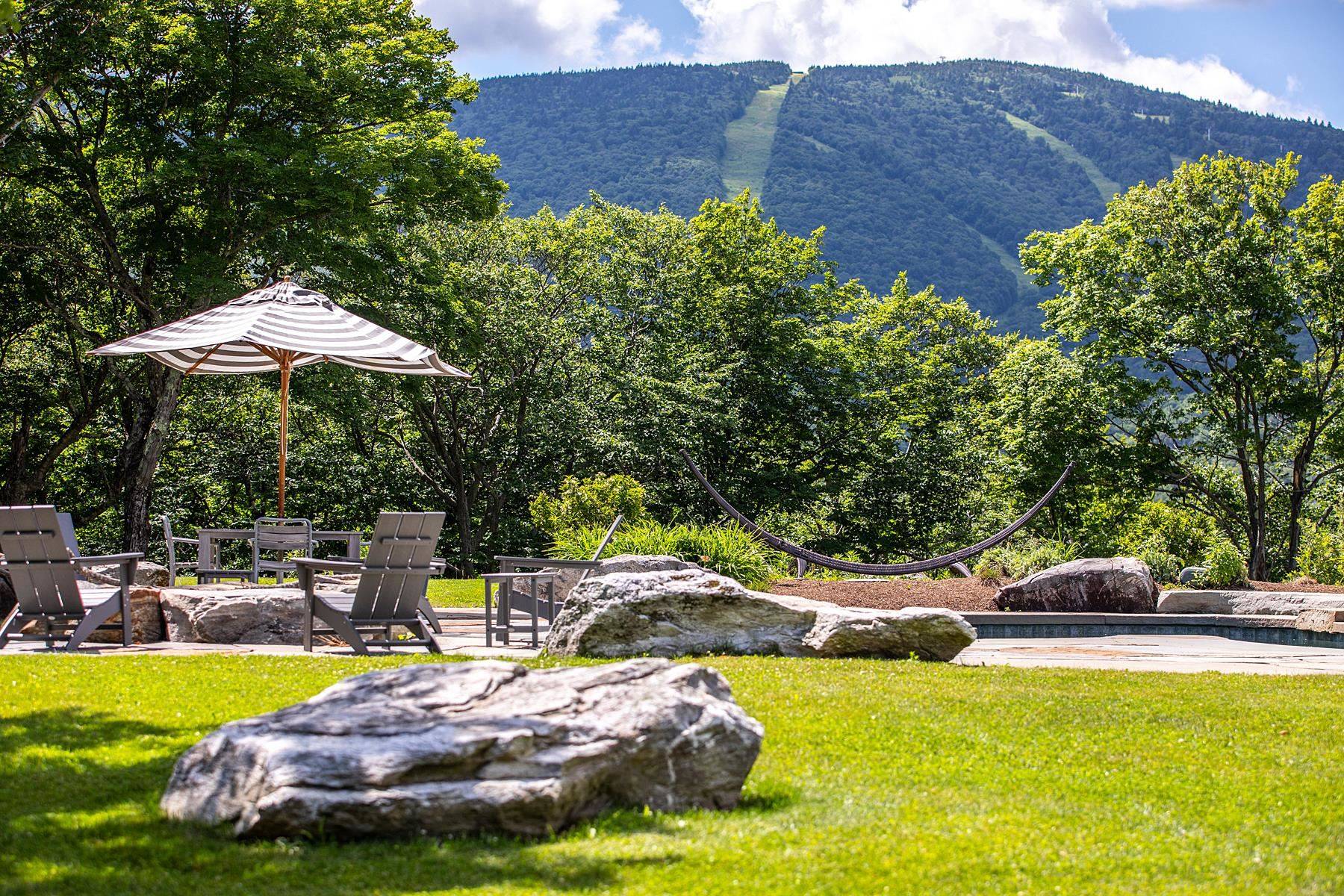 Stratton, VT 05155,454 Mountain RD