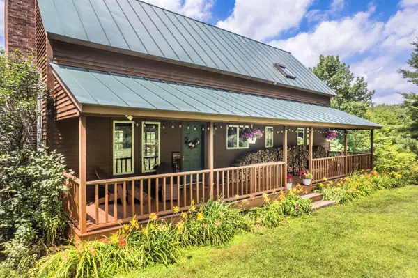 320 Thrall RD, Poultney, VT 05764