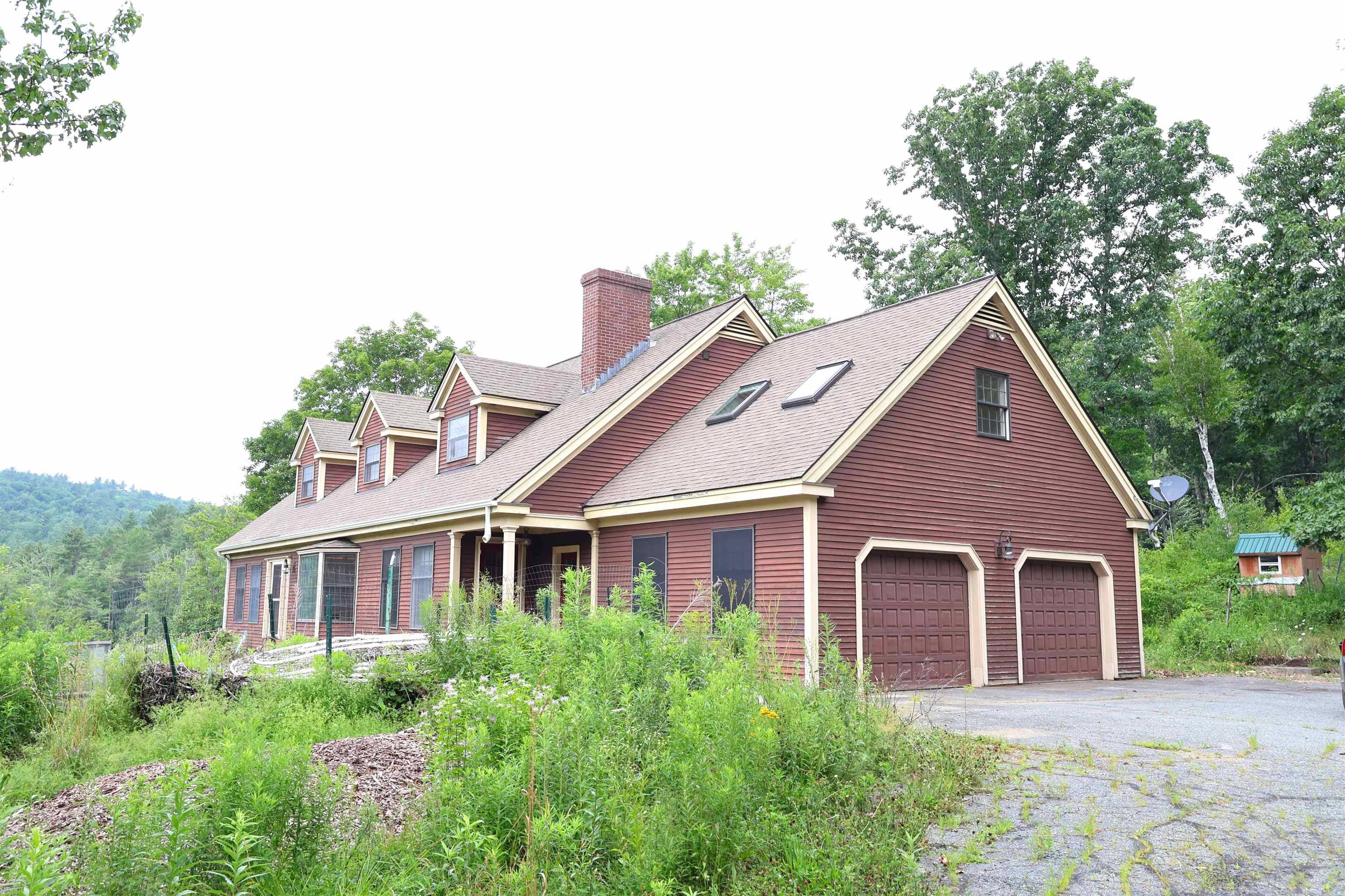 527 Neal RD, Hartford, VT 05001