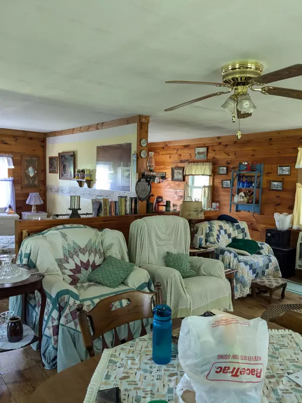Alburgh, VT 05440,2322 West Shore RD