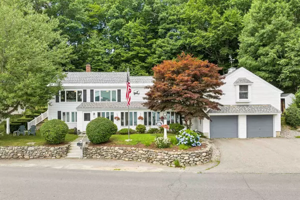 New Durham, NH 03855,308 Merrymeeting RD