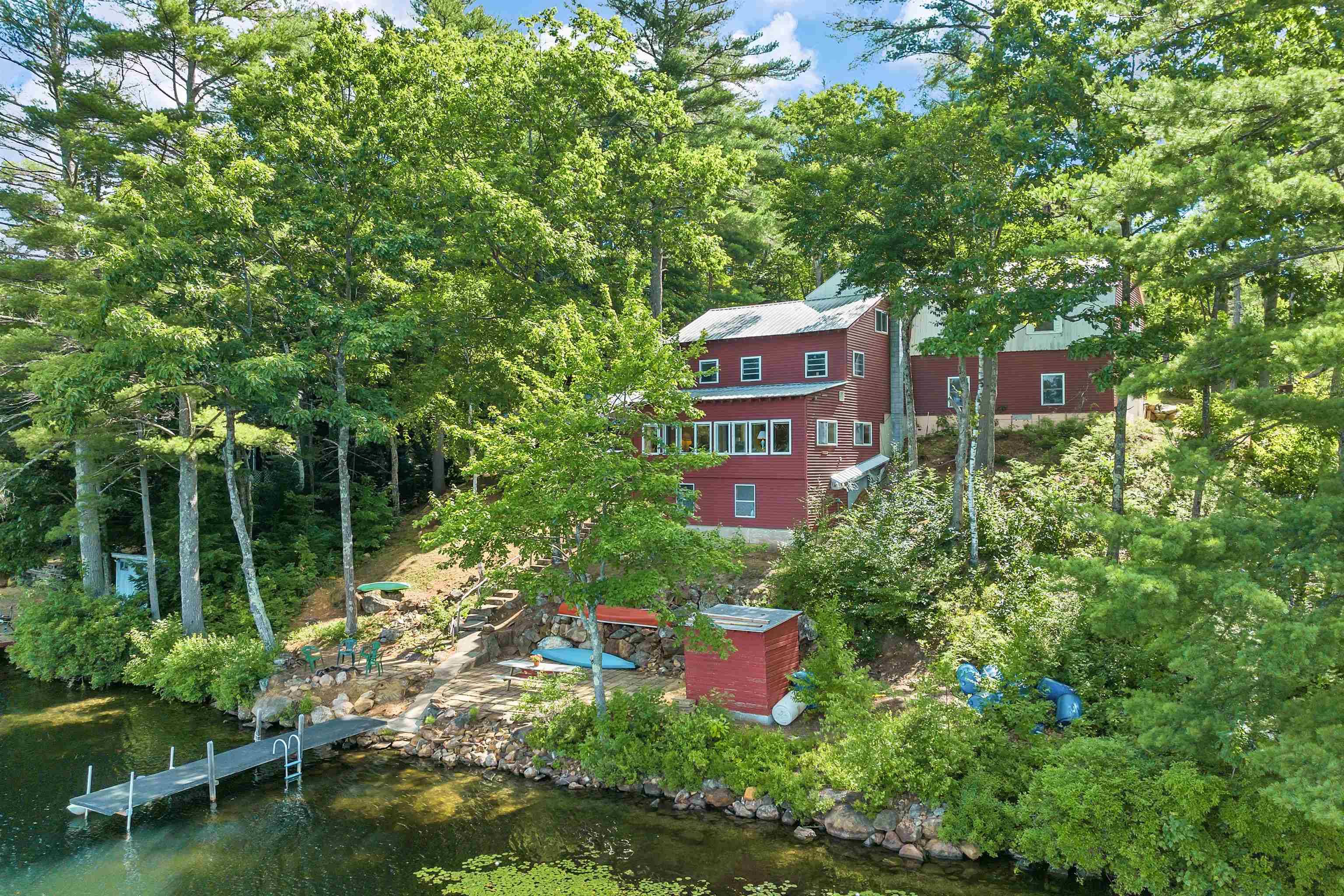 Barnstead, NH 03225,129 East Huntress Pond RD