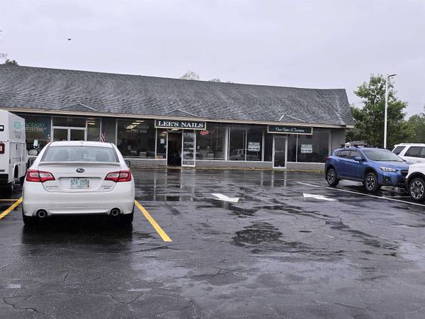 17 John Stark HWY #17, Newport, NH 03773-1807