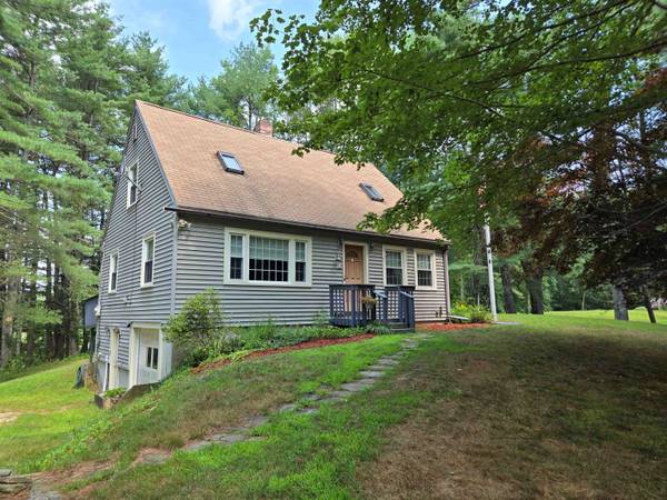 111 Rollins RD, Nottingham, NH 03290