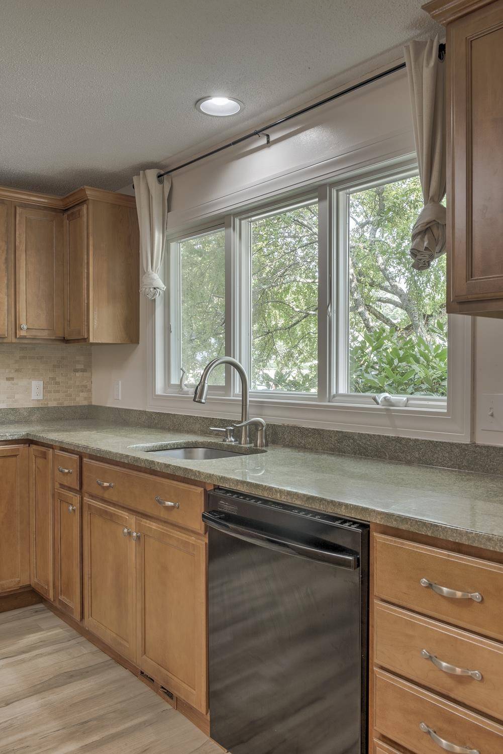 Keene, NH 03431,17 Skyview CIR #17