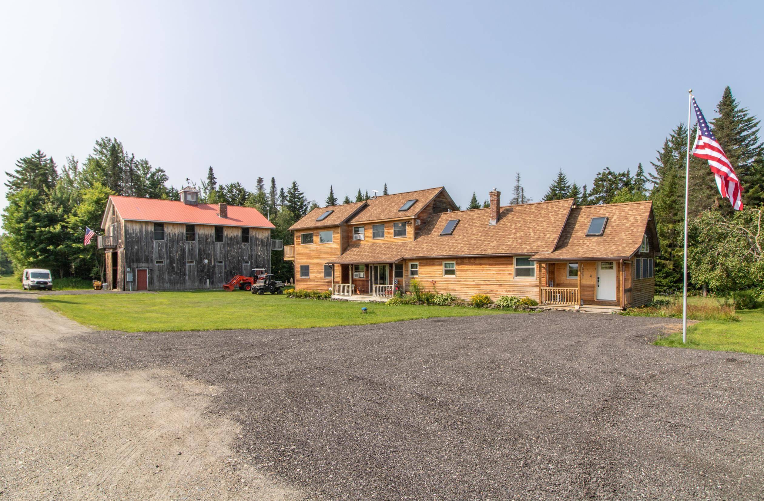 Westfield, VT 05874,216 Field Side LN
