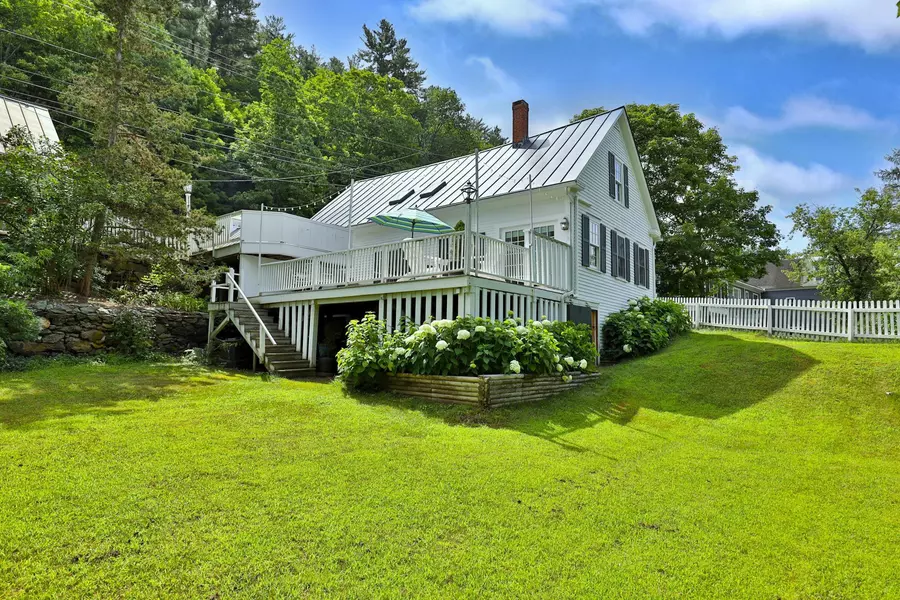 13 High ST, Woodstock, VT 05091