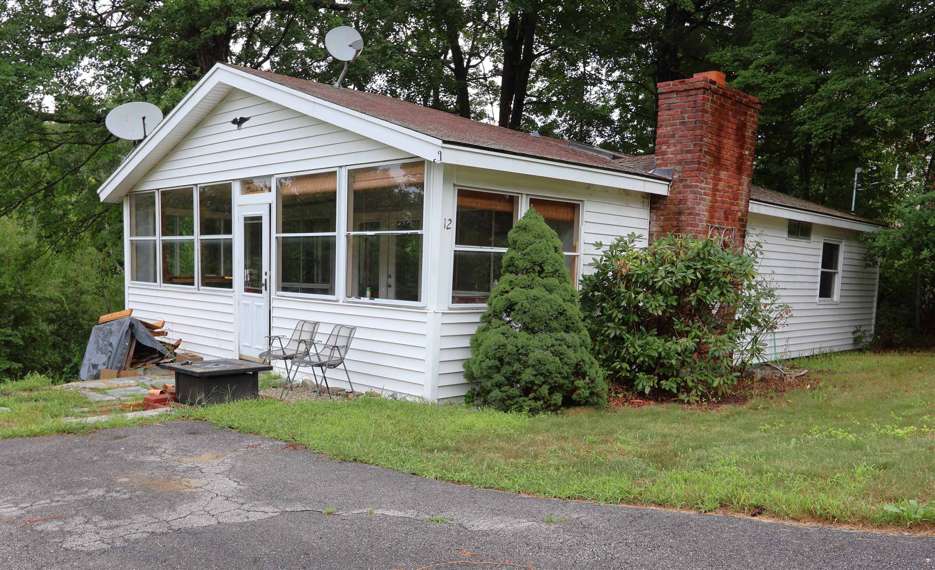 Wolfeboro, NH 03894,12 Long Stack LN