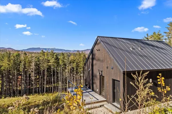 Stowe, VT 05672,129 Eloise LN #B