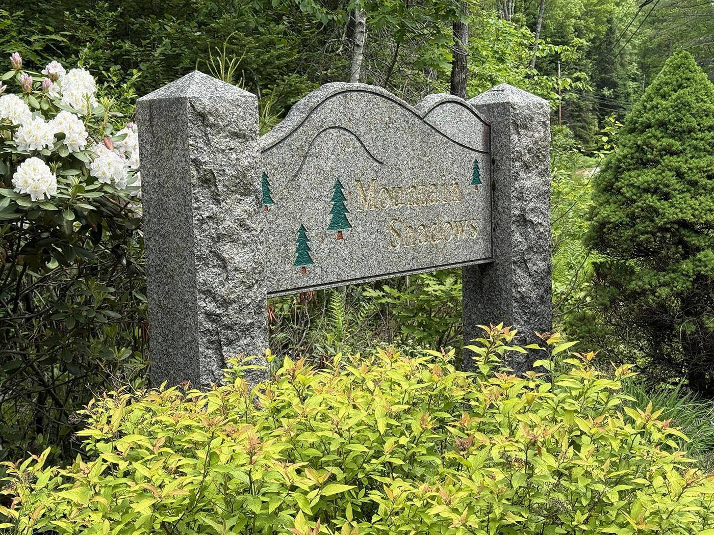 41 Winchester LN, Tuftonboro, NH 03816