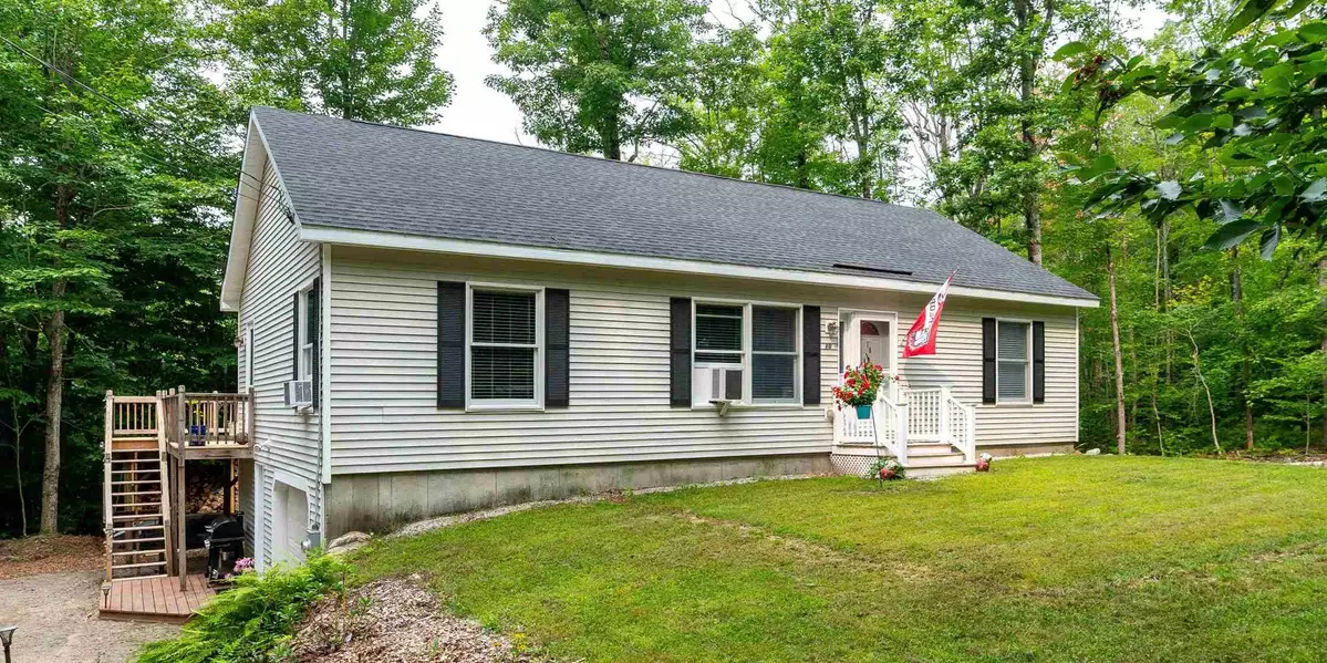 10 Huttwil DR, Madison, NH 03849