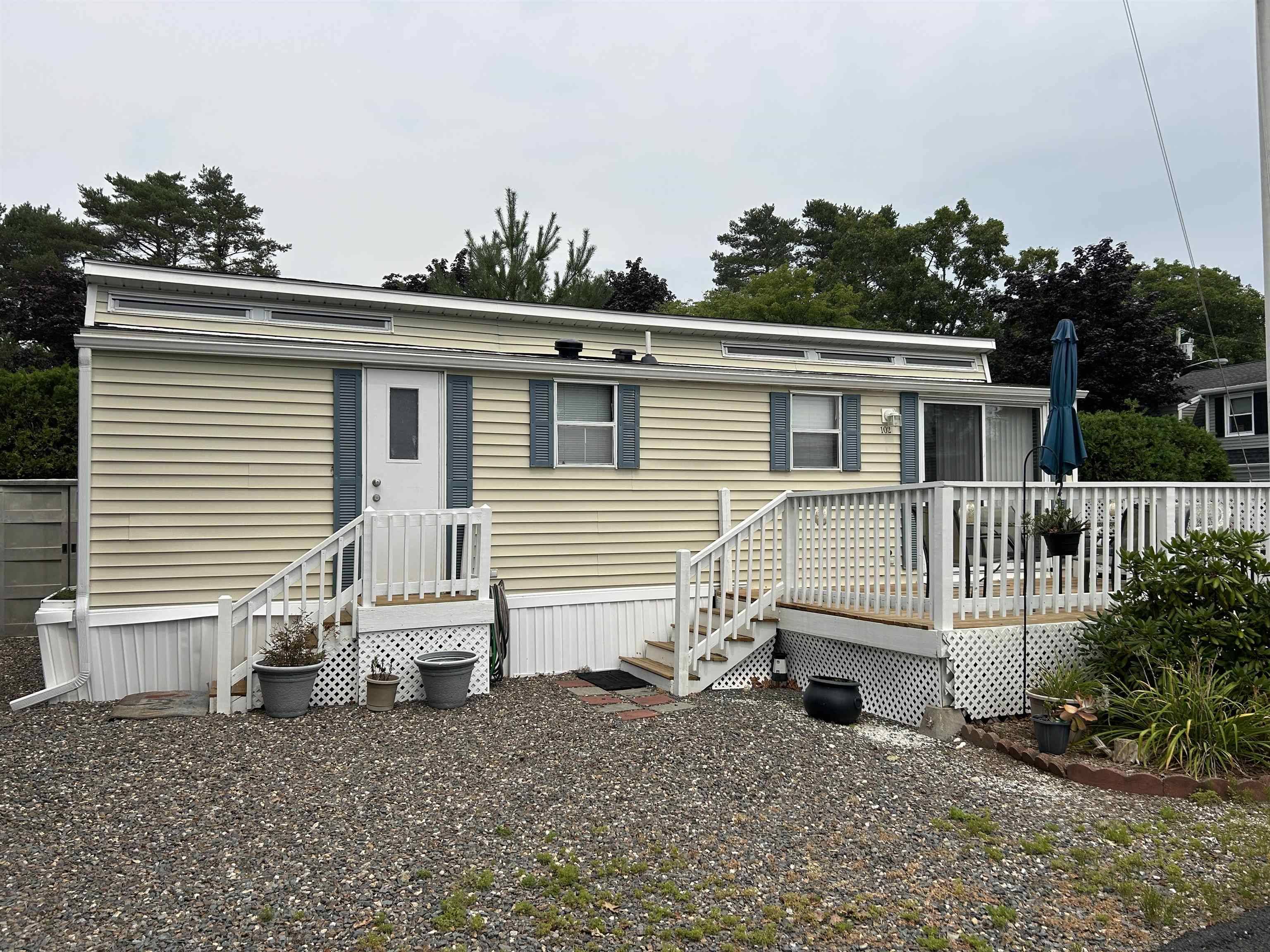 Seabrook, NH 03874,308 State Route 286