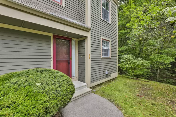 Hooksett, NH 03106,1465 Hooksett RD #23