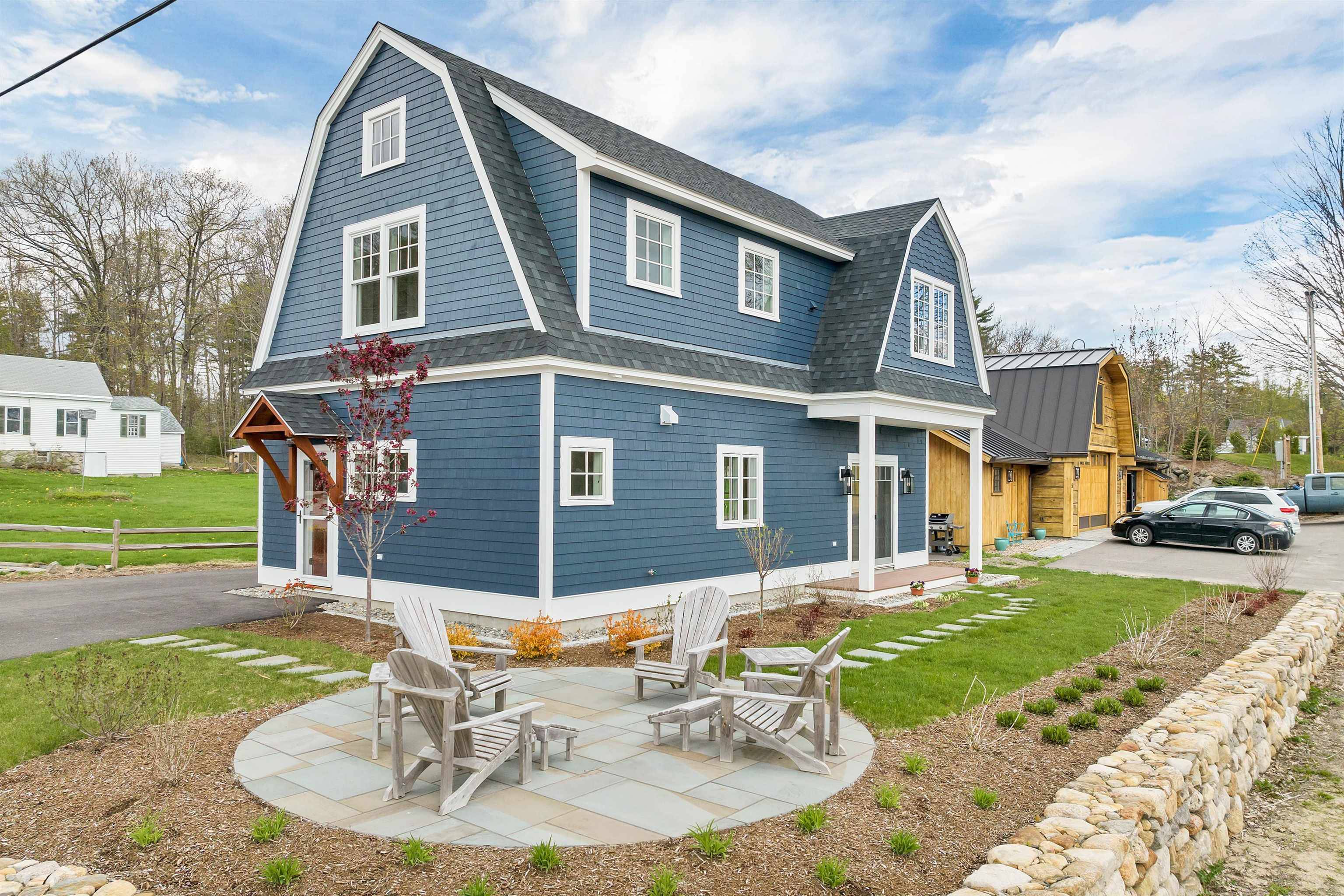 46 King ST, Wolfeboro, NH 03894