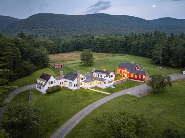 527 Benson RD, Manchester, VT 05255