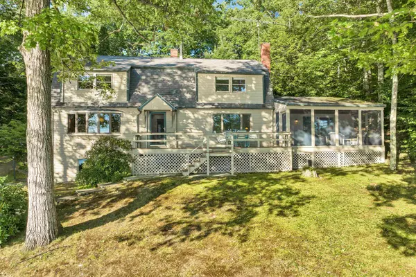 Holderness, NH 03245,384 New Hampshire Route 113