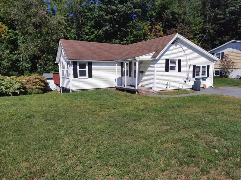 70 East ST, Claremont, NH 03743