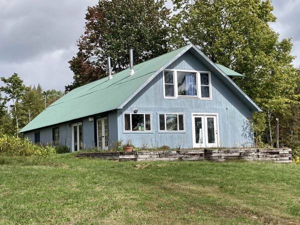 224 Blodgett RD, Wheelock, VT 05851