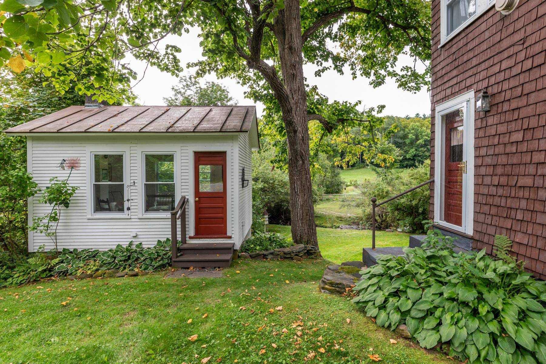 Woodstock, VT 05071,5851 South RD