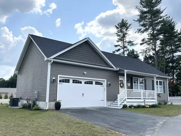 26 Venus WAY #14, Pelham, NH 03076