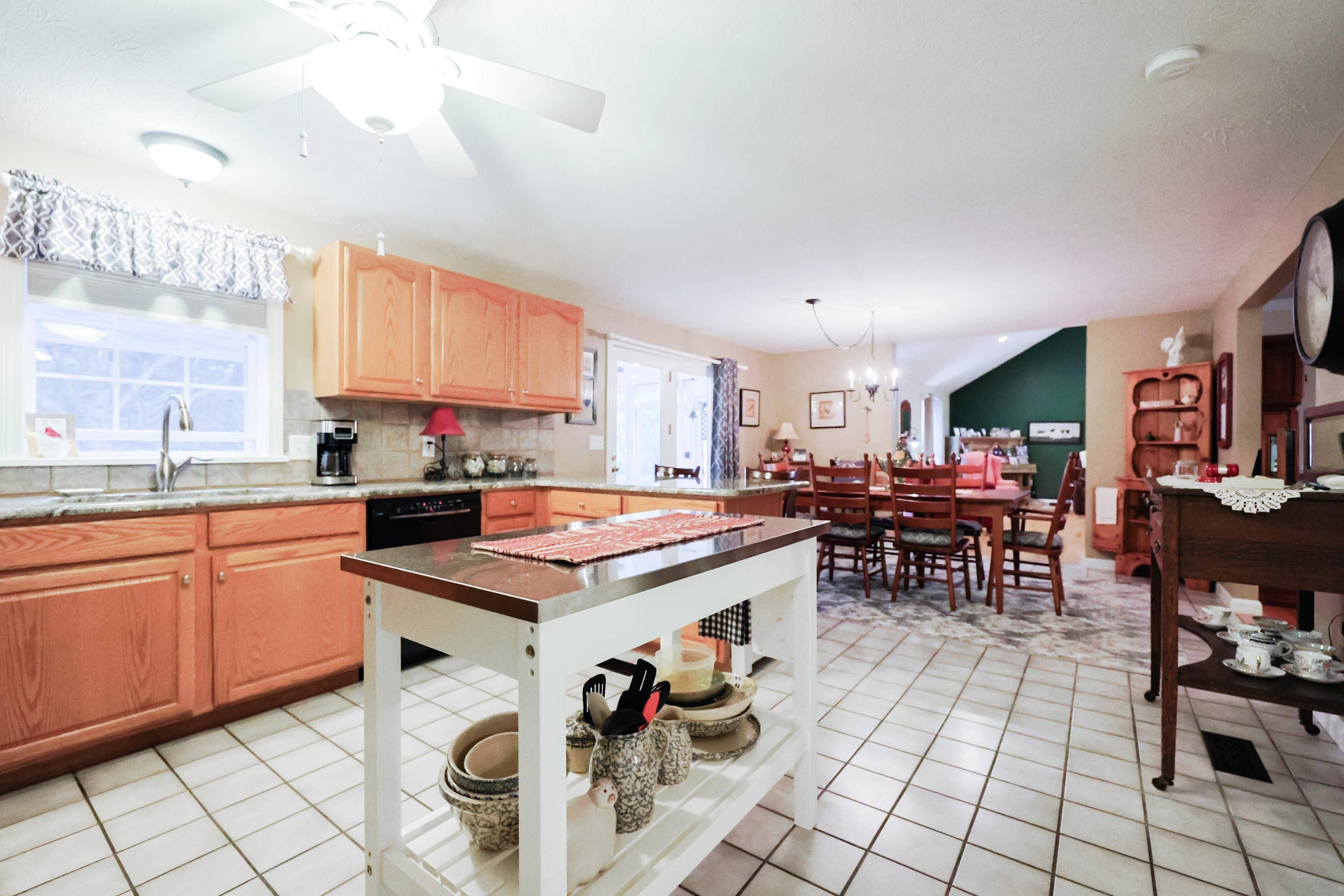 Brentwood, NH 03833,9 Cross DR