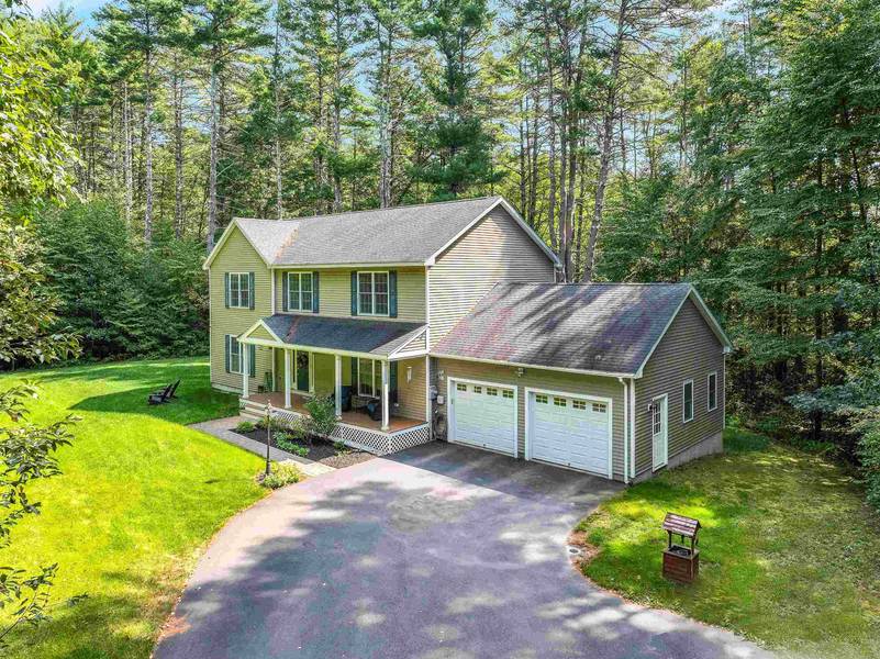 9 Bartlett DR, Amherst, NH 03031