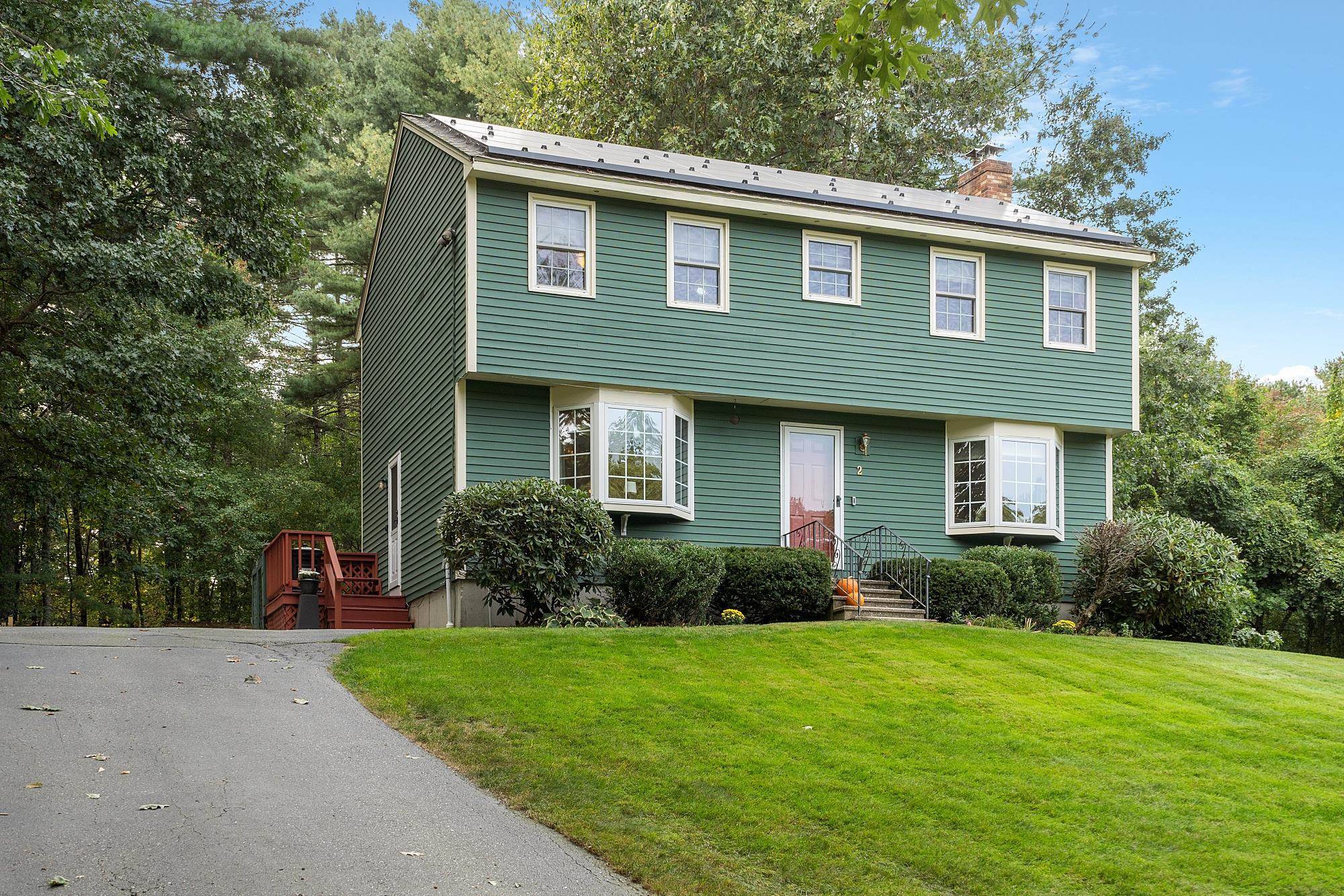 Londonderry, NH 03053,2 Priscilla LN