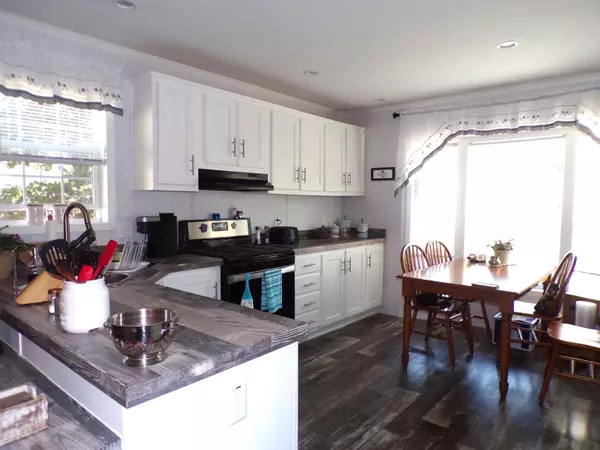 Belmont, NH 03220,54 Cherry ST