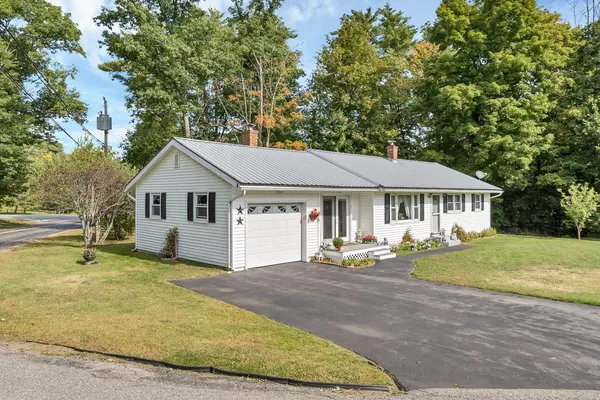 Gilford, NH 03249,2 Farmer DR