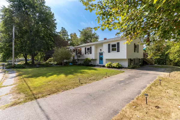 Exeter, NH 03833,29 Westside DR