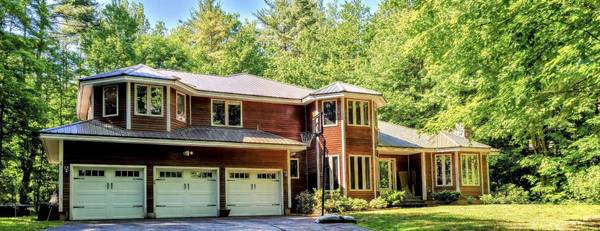 270 Dockham Shore RD, Gilford, NH 04349