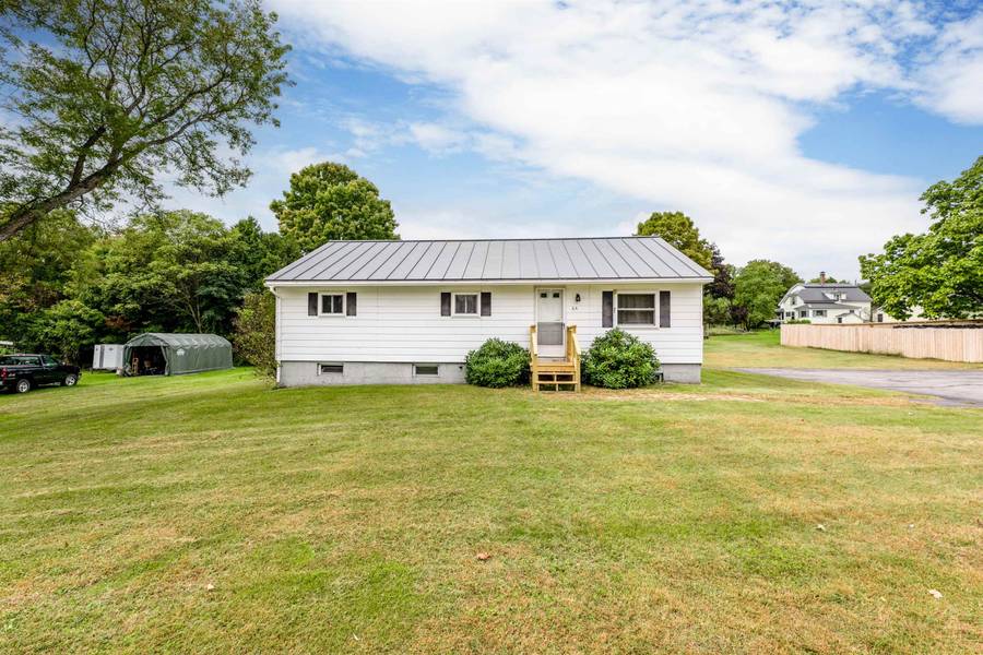 64 Kendall ST, Franklin, NH 03235