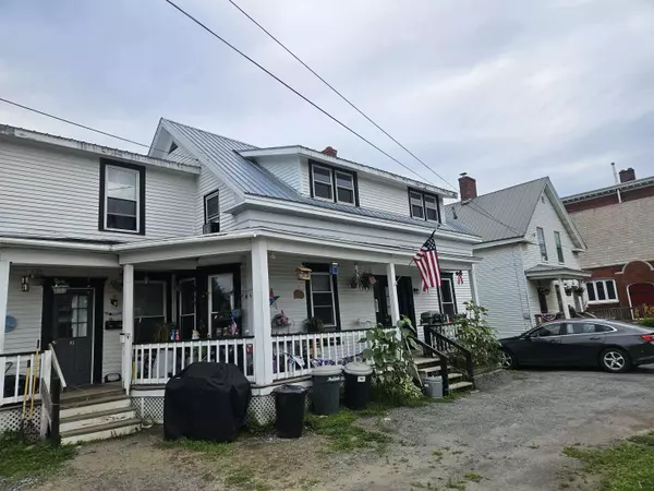 Lyndon, VT 05851,35 Elm ST