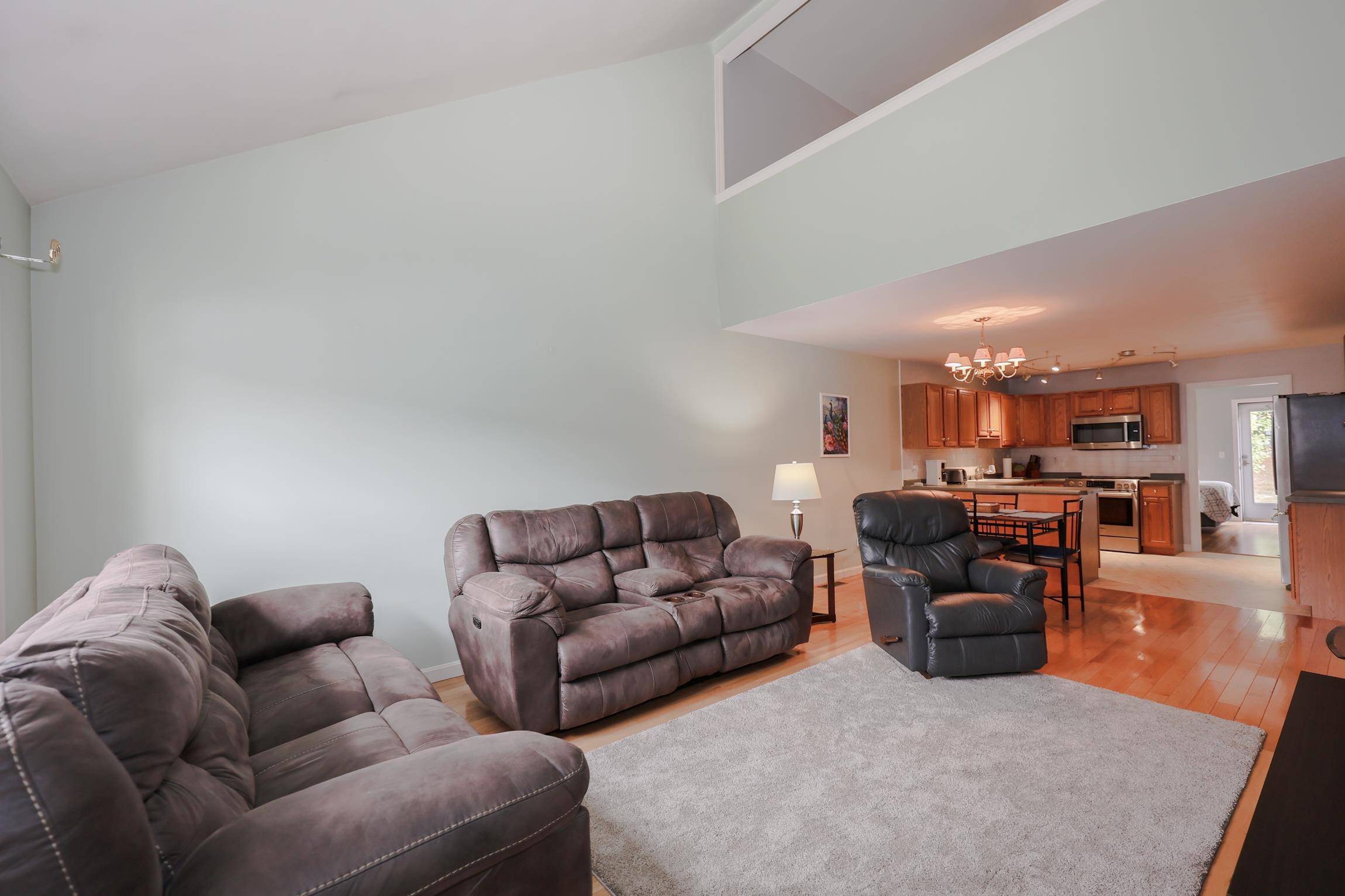 Windham, NH 03087,36 Pleasant ST