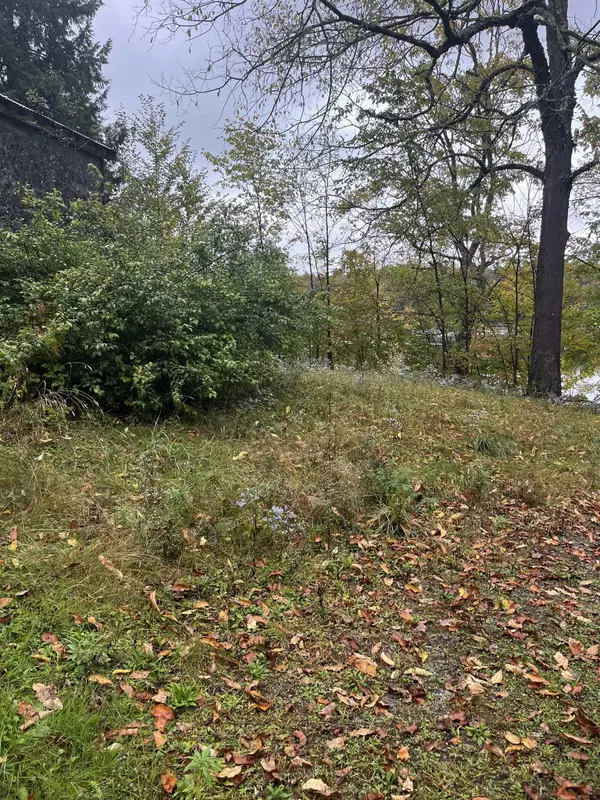 Calais, VT 05648,404 Bliss Pond RD