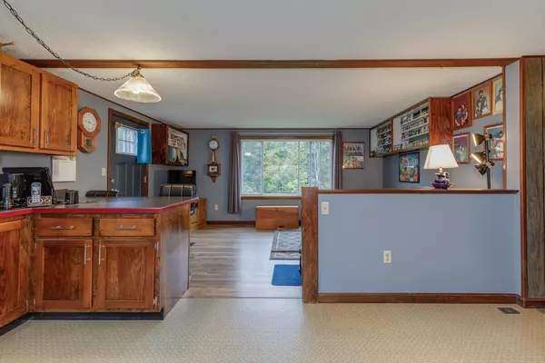 Hopkinton, NH 03229,1075 Hopkinton RD