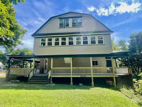 93 Prospect ST, Berlin, NH 03570