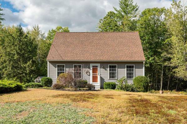 68 Tamarack RD, Lee, NH 03861