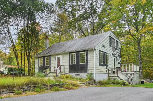 34 Brooks RD, Barrington, NH 03825