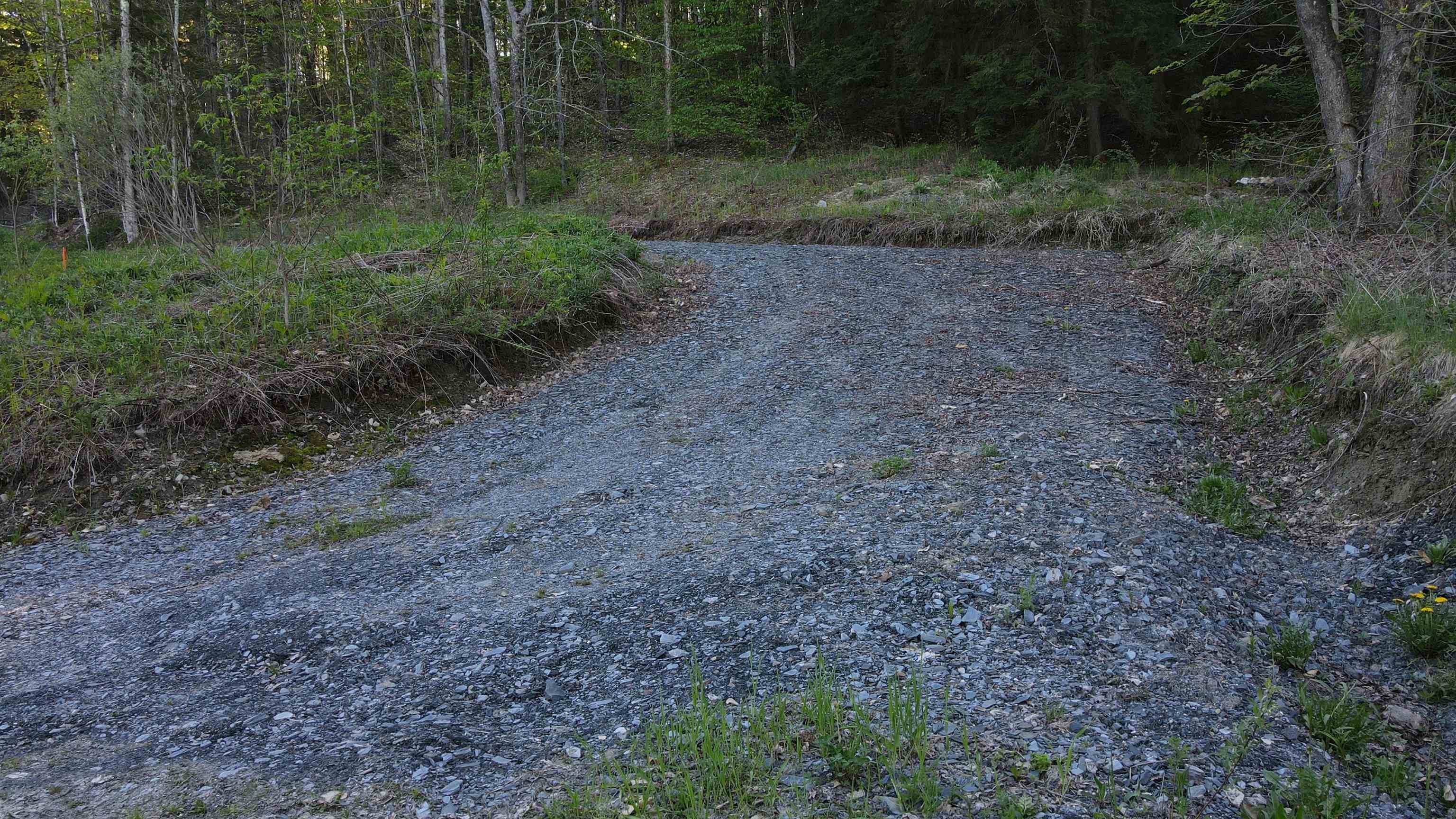 Duxbury, VT 05676,0 VT State Route 100
