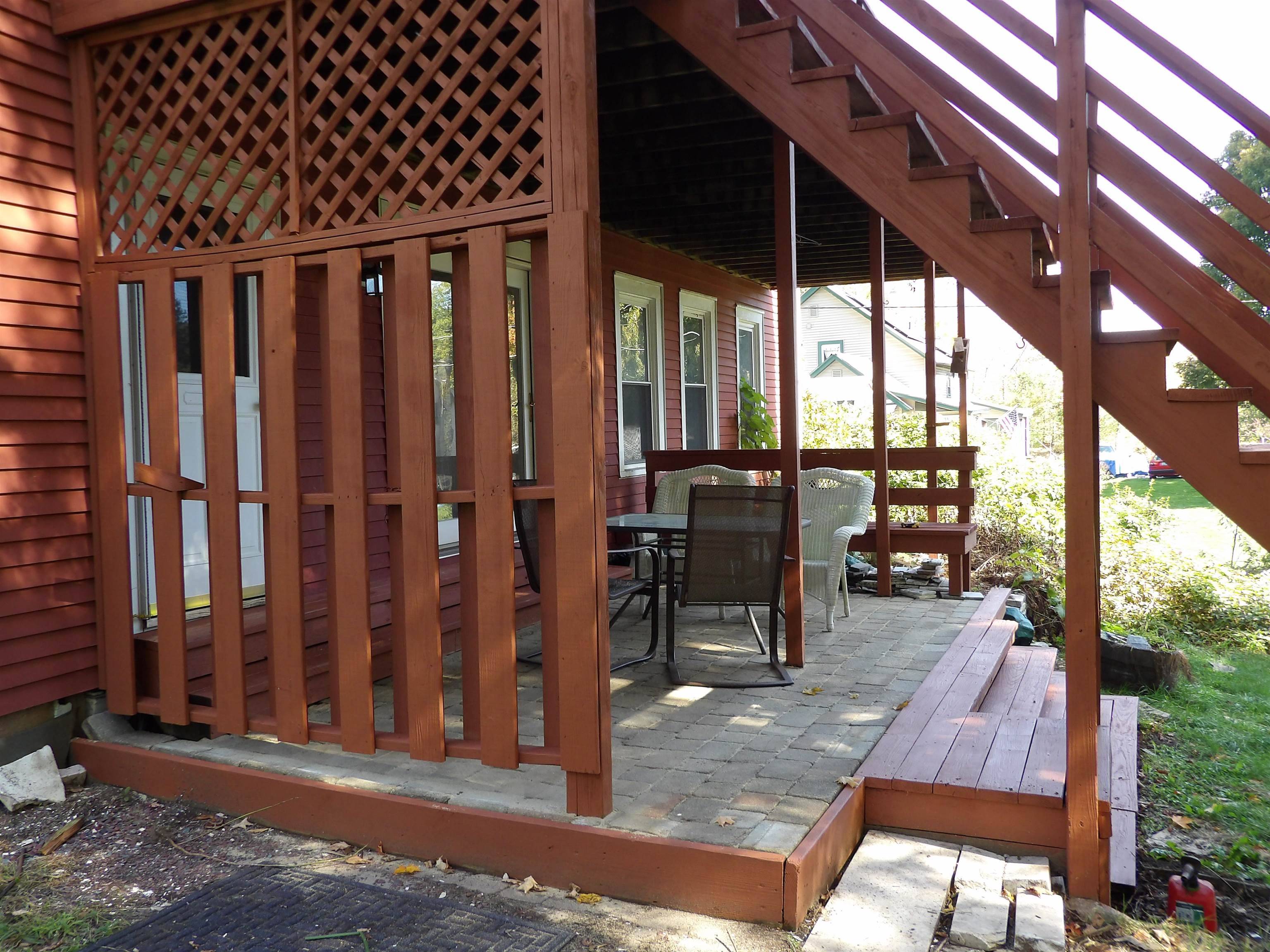 Proctor, VT 05765,28 Green SQ