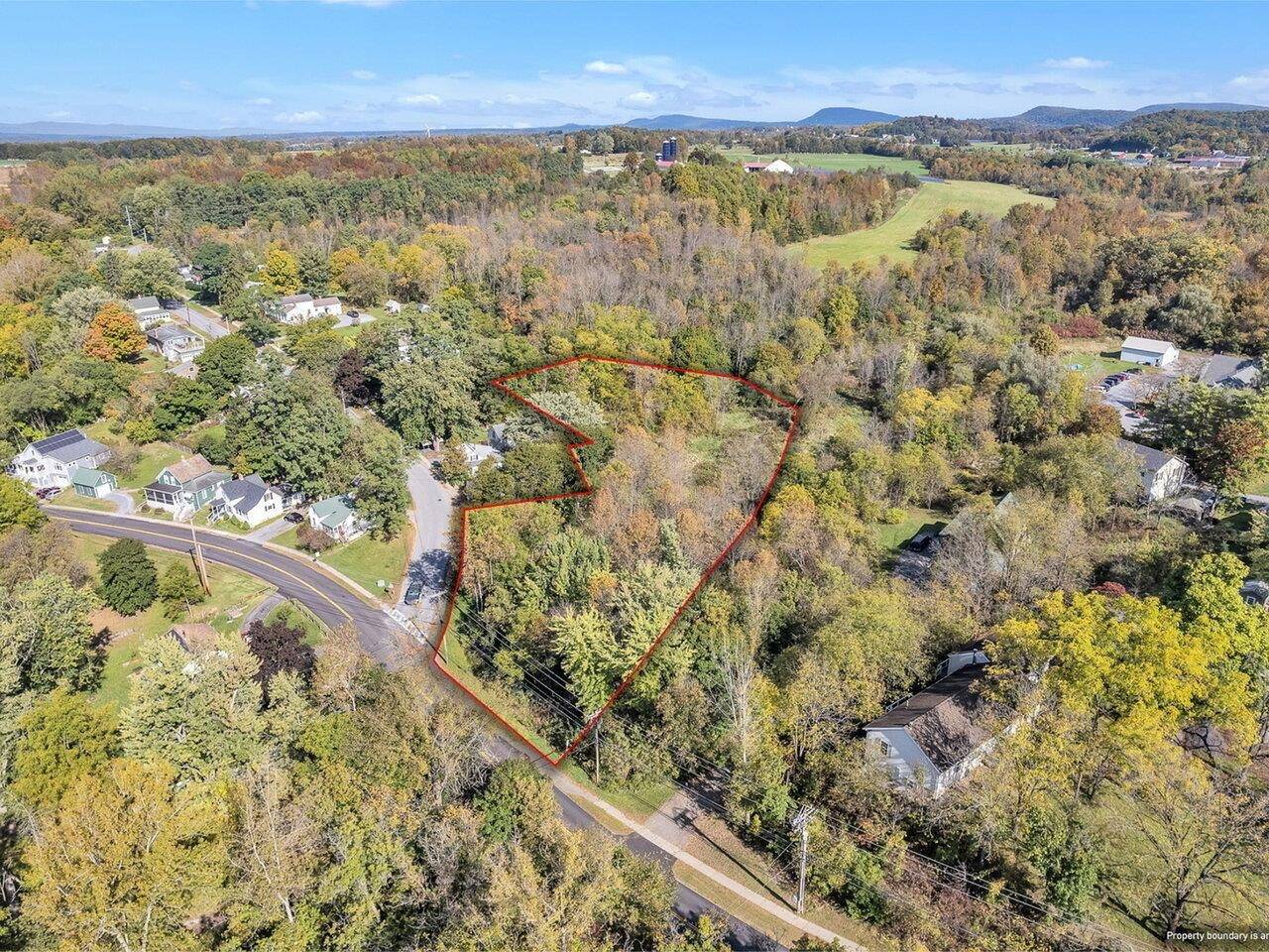 2 Comfort Hill ST, Vergennes, VT 05491