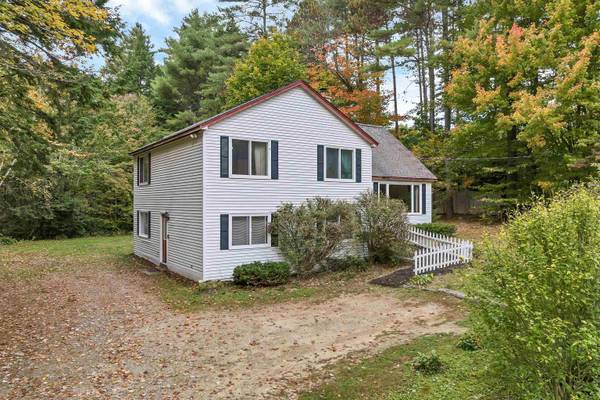 54 Maple Manor RD, Conway, NH 03813