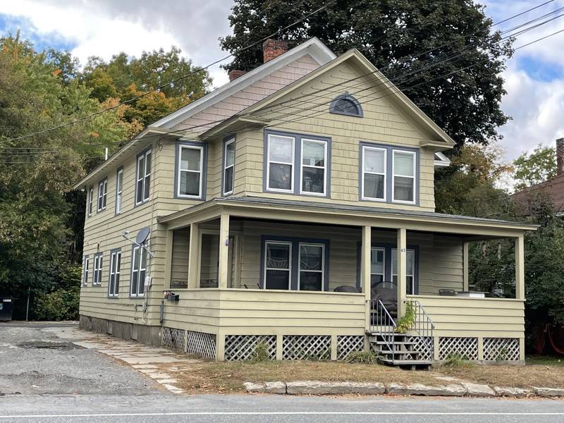 65 Mulberry ST, Claremont, NH 03743