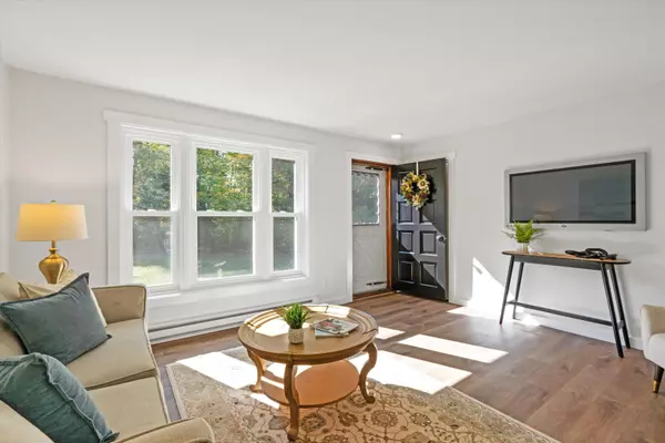 Greenfield, NH 03047,29 Colonial DR