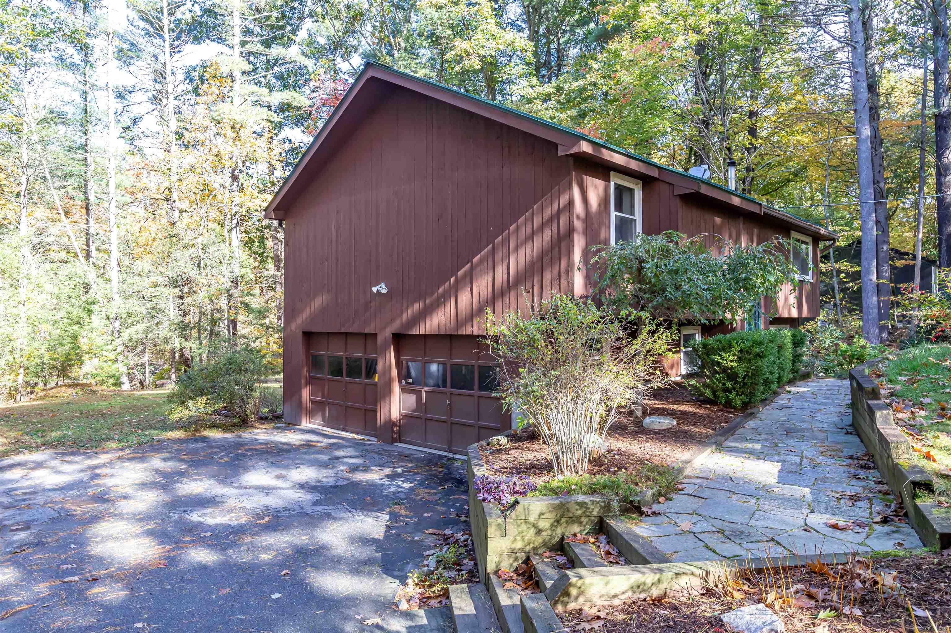 Hudson, NH 03051-3101,6 David DR