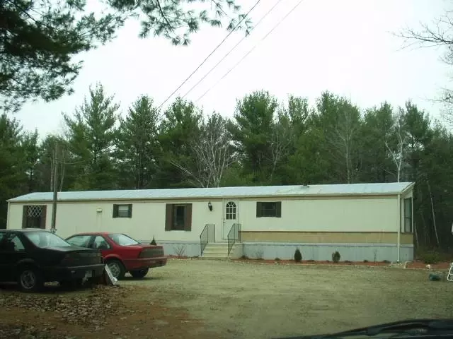 Milton, NH 03851,370 Hare RD