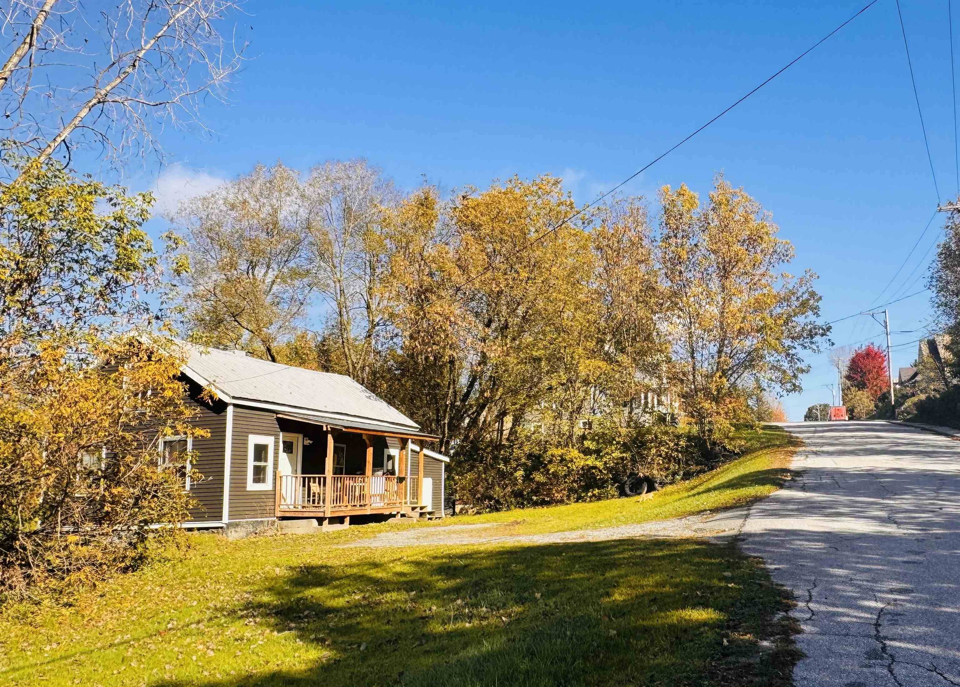 Richford, VT 05476,10 North AVE
