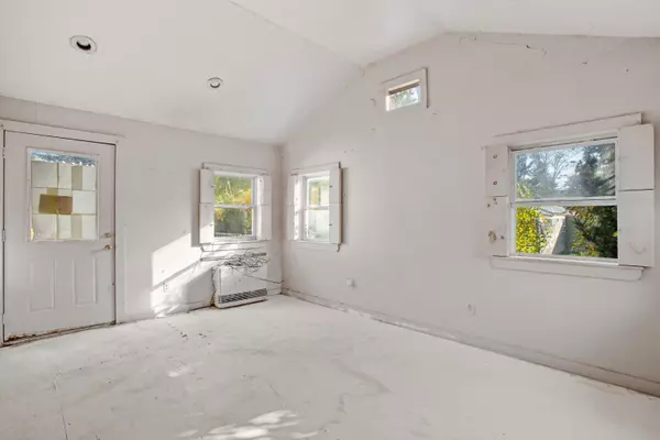 Epsom, NH 03234,10 Kings ROW