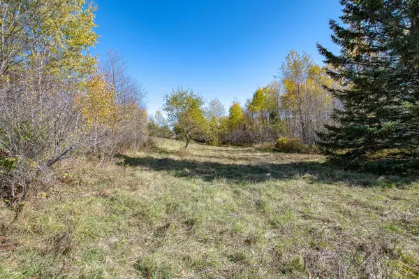 Canaan, VT 05903,3701 Canaan Hill RD